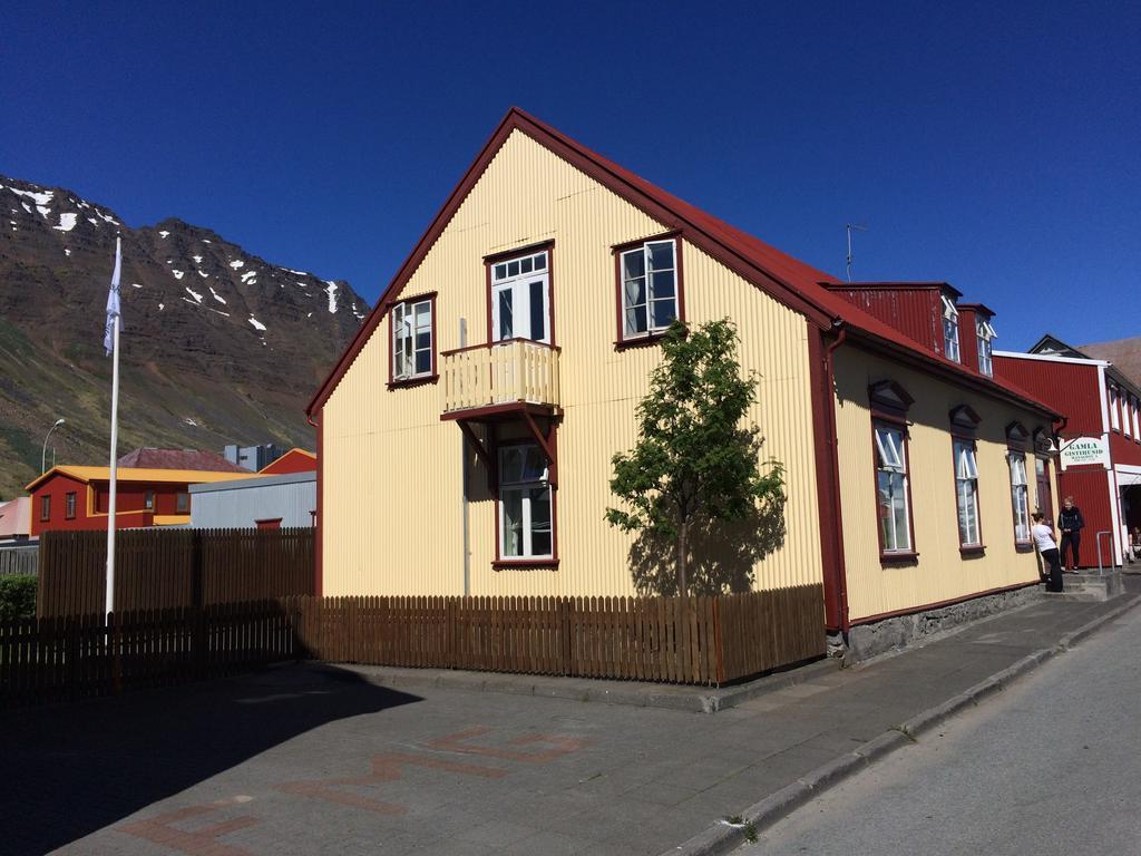 Guesthouse Gamla Ísafjörður Екстериор снимка