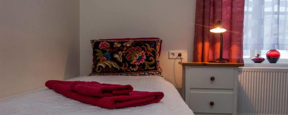 Guesthouse Gamla Ísafjörður Екстериор снимка