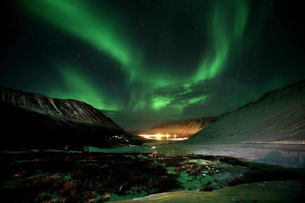 Guesthouse Gamla Ísafjörður Екстериор снимка